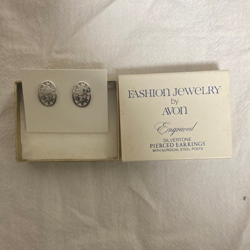 Avon Fashion Jewelry silver stone pierced earrings
